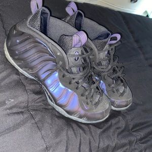 Eggplant Nike foamposit 1